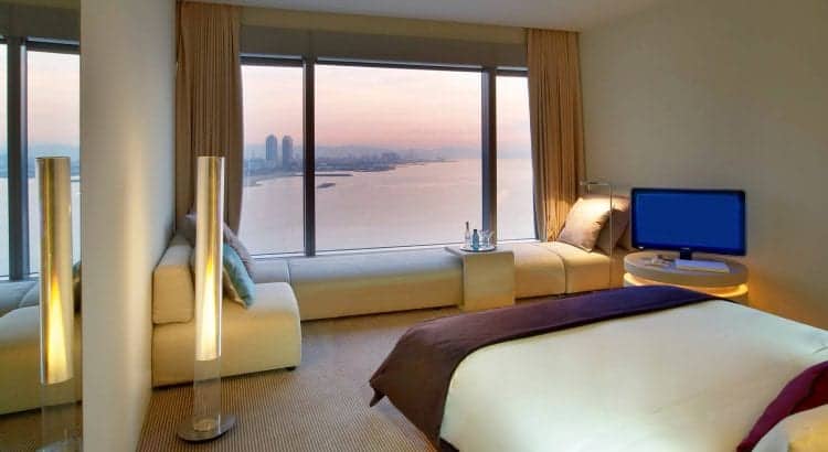 Комната с видом на море в отеле W5 Barcelona